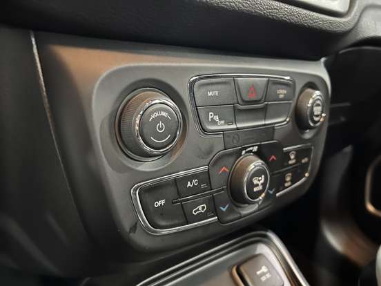 JEEP-COMPASS-2018