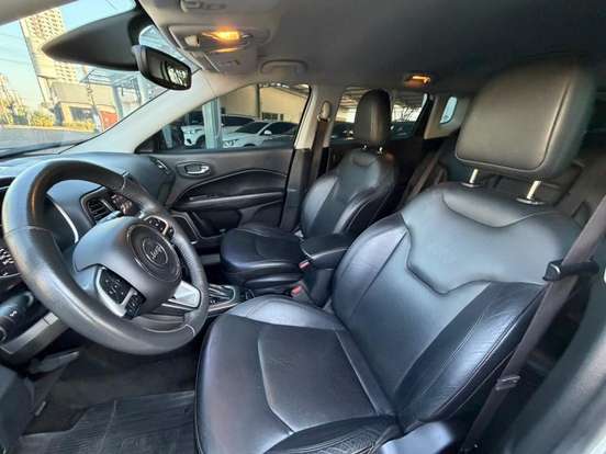 JEEP-COMPASS-2.0 16V FLEX LONGITUDE AUTOMÁTICO JEEP-COMPASS-2017