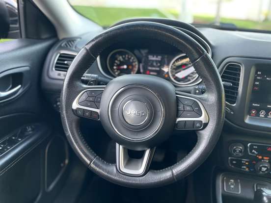 JEEP-COMPASS-2.0 16V FLEX LONGITUDE AUTOMÁTICO JEEP-COMPASS-2018