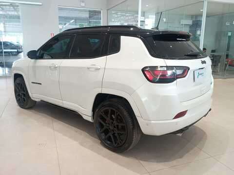JEEP-COMPASS-2024