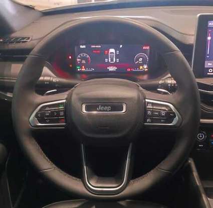 JEEP-COMPASS-2.0 HURRICANE 4 TURBO GASOLINA BLACKHAWK AT9 JEEP-COMPASS-2024