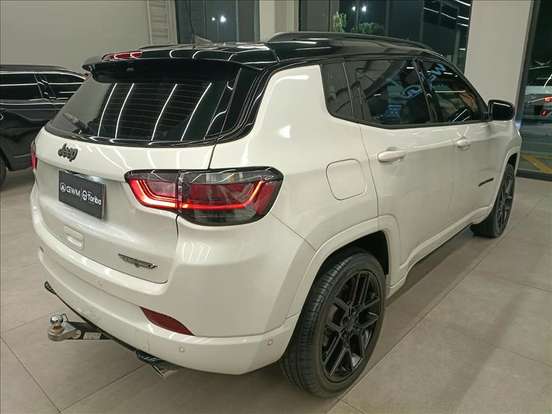 JEEP-COMPASS-2024