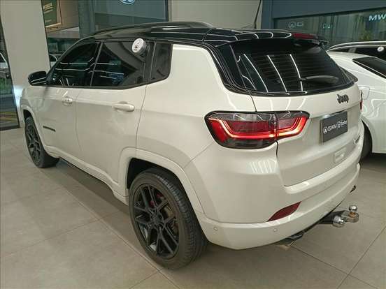 JEEP-COMPASS-2.0 HURRICANE 4 TURBO GASOLINA BLACKHAWK AT9 JEEP-COMPASS-2024