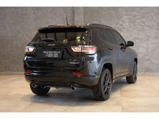 JEEP-COMPASS-2.0 HURRICANE 4 TURBO GASOLINA BLACKHAWK AT9 JEEP-COMPASS-2025