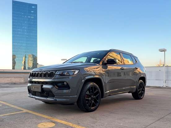 JEEP-COMPASS-2024