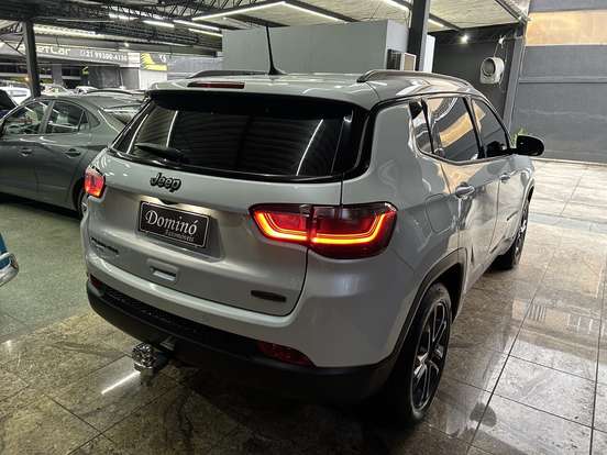 JEEP-COMPASS-2021