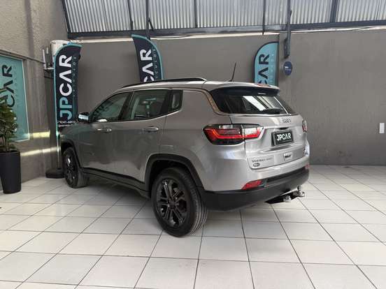JEEP-COMPASS-2022