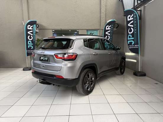 JEEP-COMPASS-2022