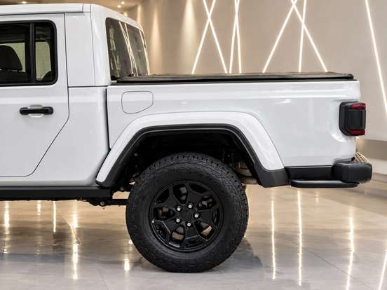 JEEP-GLADIATOR-2022