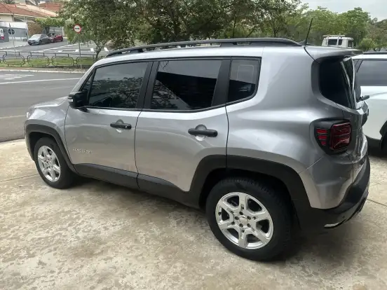 JEEP-RENEGADE-2022