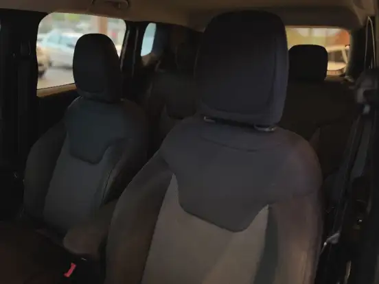 JEEP-RENEGADE-2019