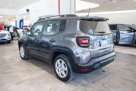 JEEP-RENEGADE-2023