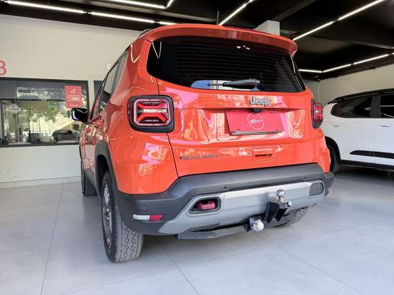JEEP-RENEGADE-2022