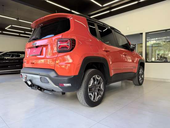 JEEP-RENEGADE-2022