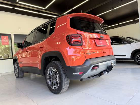 JEEP-RENEGADE-2022