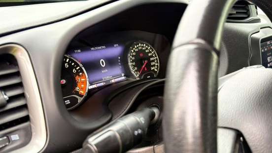 JEEP-RENEGADE-2019