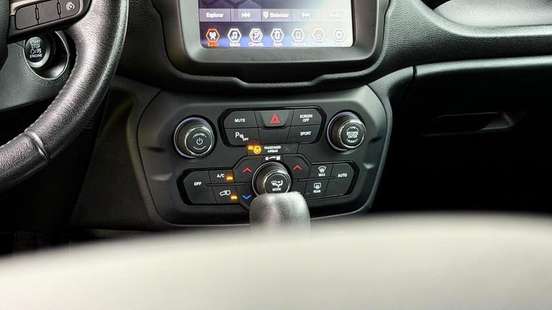 JEEP-RENEGADE-1.8 16V FLEX 4P AUTOMÁTICO JEEP-RENEGADE-2019