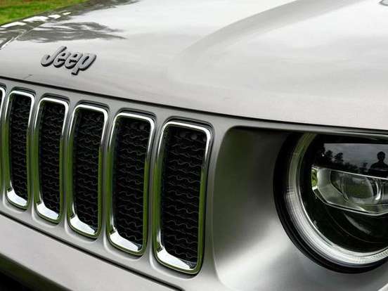 JEEP-RENEGADE-1.8 16V FLEX 4P AUTOMÁTICO JEEP-RENEGADE-2019