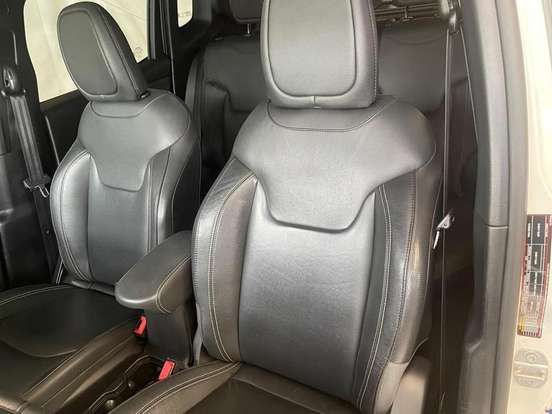 JEEP-RENEGADE-2021