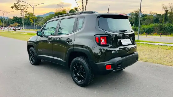JEEP-RENEGADE-2021
