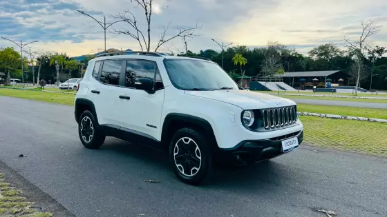 JEEP RENEGADE 2.0 16V TURBO DIESEL SPORT 4P 4X4 AUTOMÁTICO