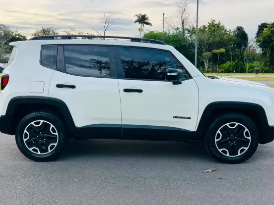 JEEP-RENEGADE-2.0 16V TURBO DIESEL SPORT 4P 4X4 AUTOMÁTICO JEEP-RENEGADE-2016