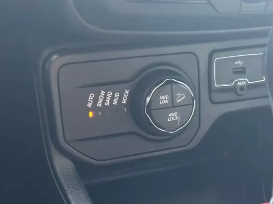 JEEP-RENEGADE-2019