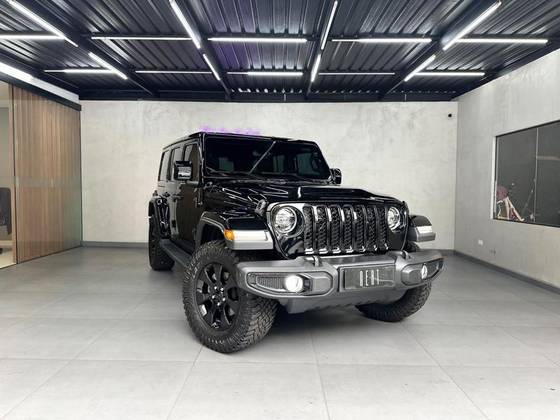 JEEP WRANGLER 2.0 TURBO GASOLINA SAHARA 4P 4X4 AT8