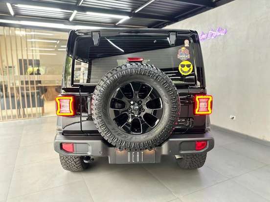 JEEP-WRANGLER-2.0 TURBO GASOLINA SAHARA 4P 4X4 AT8 JEEP-WRANGLER-2022