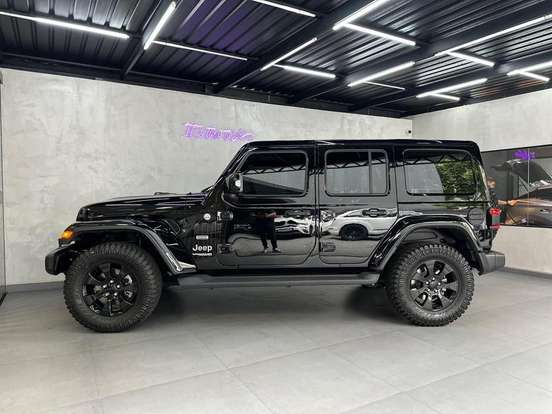 JEEP-WRANGLER-2.0 TURBO GASOLINA SAHARA 4P 4X4 AT8 JEEP-WRANGLER-2022