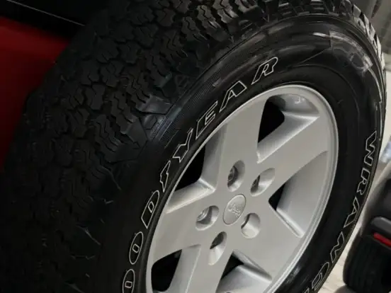 JEEP-WRANGLER-3.8 UNLIMITED SPORT 4X4 V6 12V GASOLINA 4P AUTOMATICO JEEP-WRANGLER-2009