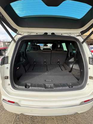 JEEP-COMMANDER-2022