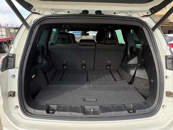 JEEP-COMMANDER-2.0 TD380 TURBO DIESEL OVERLAND AT9 JEEP-COMMANDER-2022