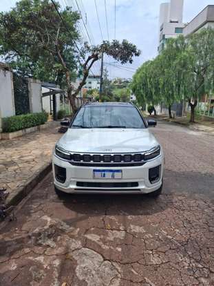 JEEP-COMMANDER-2025