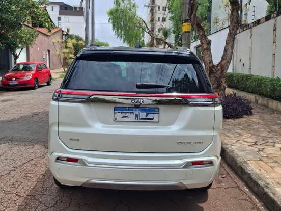 JEEP-COMMANDER-2.2 TURBO DIESEL OVERLAND AT9 JEEP-COMMANDER-2025