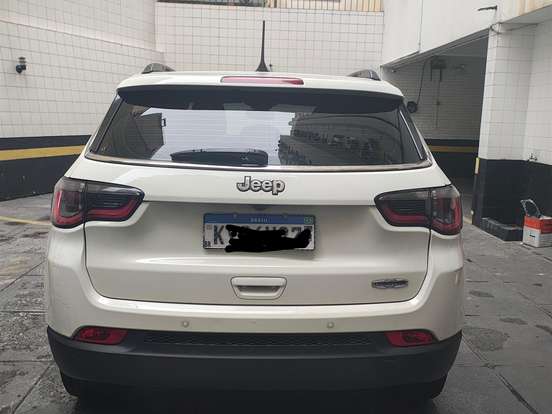 JEEP-COMPASS-2.0 16V FLEX LONGITUDE AUTOMÁTICO JEEP-COMPASS-2018
