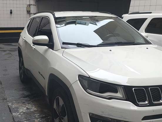 JEEP-COMPASS-2.0 16V FLEX LONGITUDE AUTOMÁTICO JEEP-COMPASS-2018