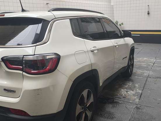 JEEP-COMPASS-2.0 16V FLEX LONGITUDE AUTOMÁTICO JEEP-COMPASS-2018