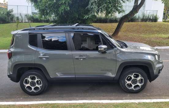 JEEP-RENEGADE-2024