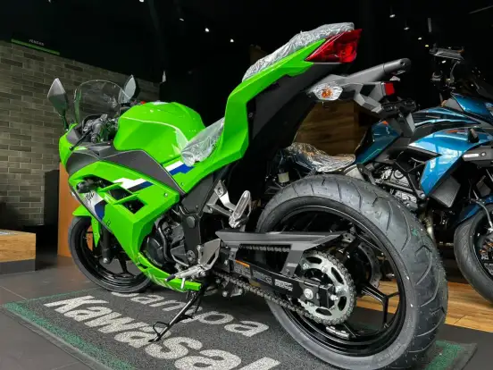 KAWASAKI-NINJA 300-2026