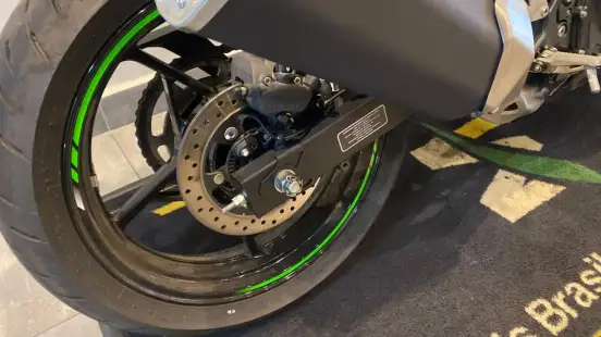 KAWASAKI-NINJA 500 SE-2025