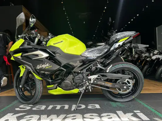 KAWASAKI-NINJA 500 SE KAWASAKI-NINJA 500 SE-2026