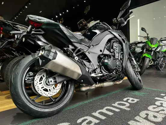 KAWASAKI-Z1100 KAWASAKI-Z1100-2026