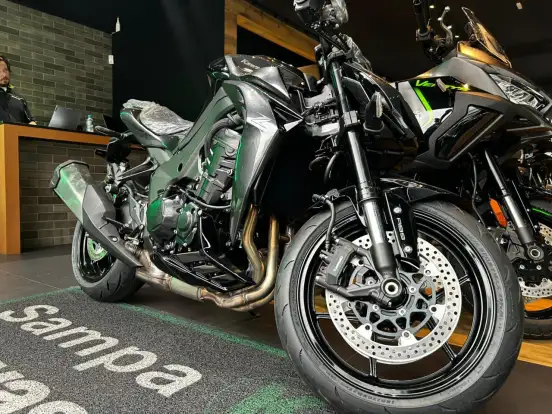 KAWASAKI-Z1100-2026