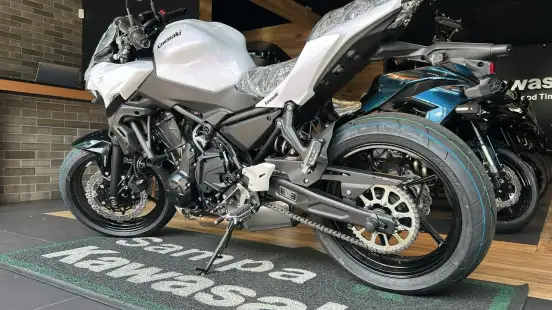 KAWASAKI-Z650 ABS KAWASAKI-Z650 ABS-2026