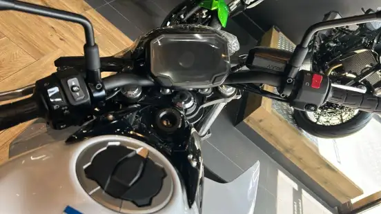 KAWASAKI-Z650 ABS KAWASAKI-Z650 ABS-2026