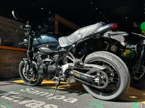 KAWASAKI-Z900RS KAWASAKI-Z900RS-2026