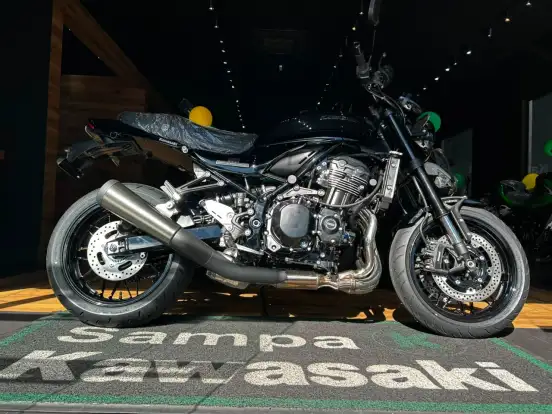 KAWASAKI-Z900RS-2026