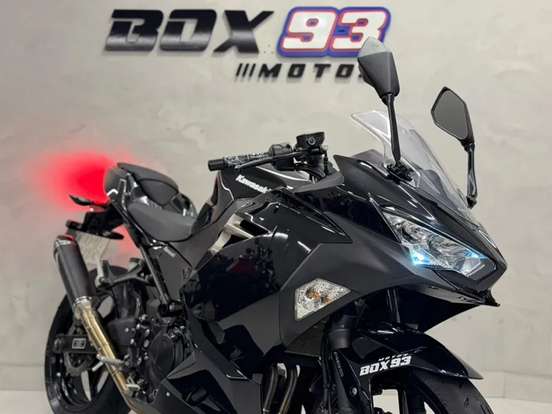 KAWASAKI-NINJA 400-2019