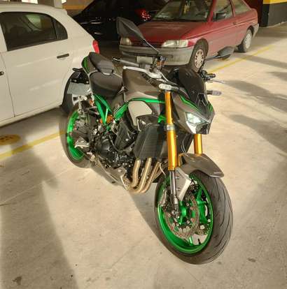 KAWASAKI-Z900 R EDITION-2025